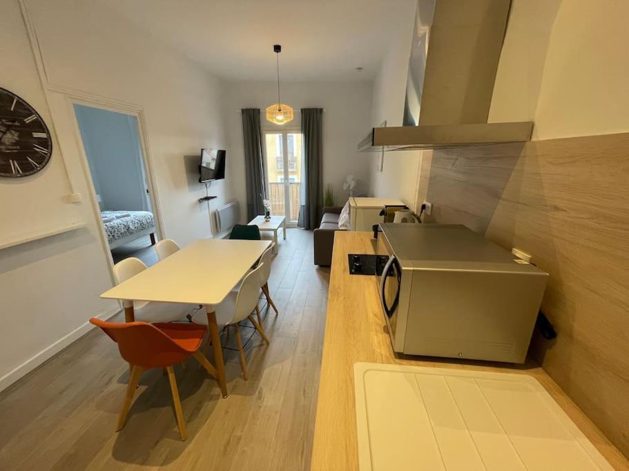 Apartament Cosy T3 Proche Gare Et Polygone Béziers Zewnętrze zdjęcie